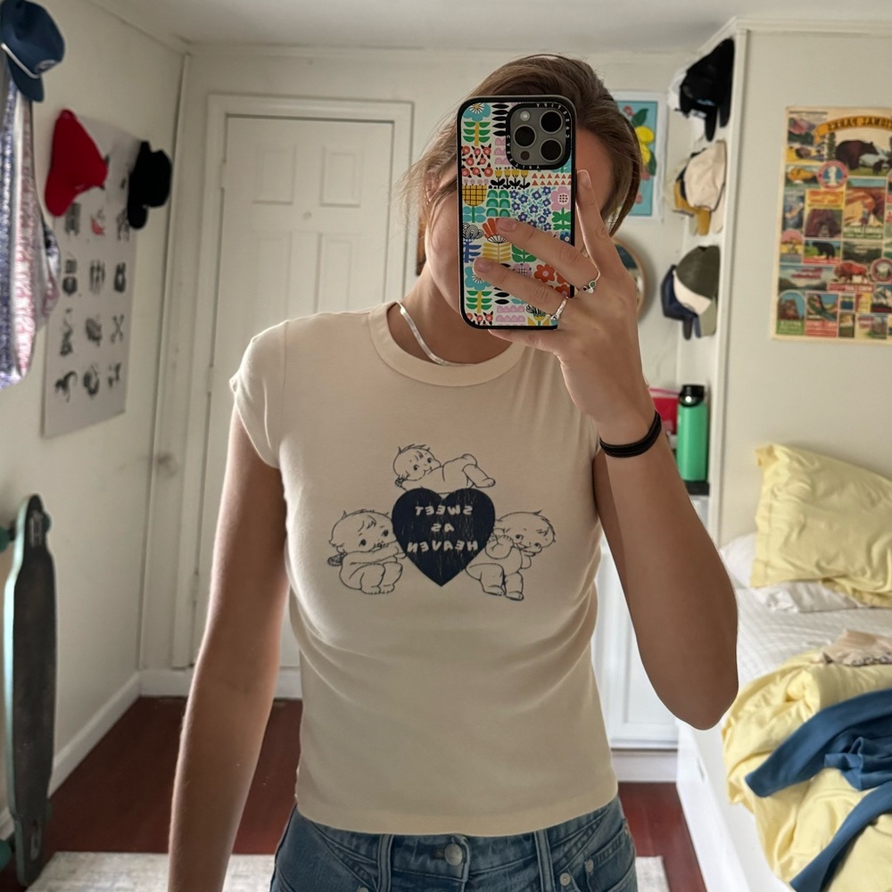 Brandy Melville graphic tee